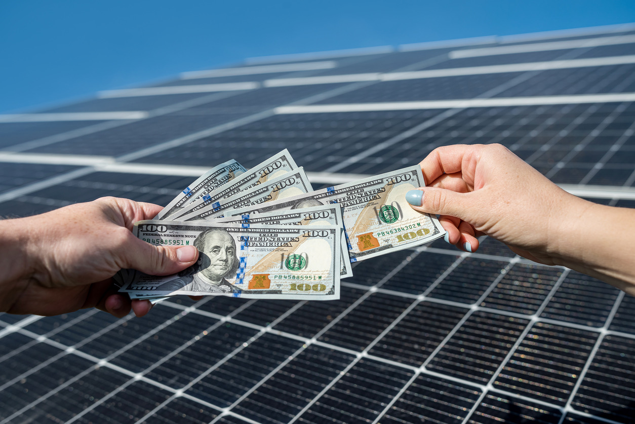 Did My Solar Company Lie About Tax Incentives & Rebates? How to Spot a Fraud