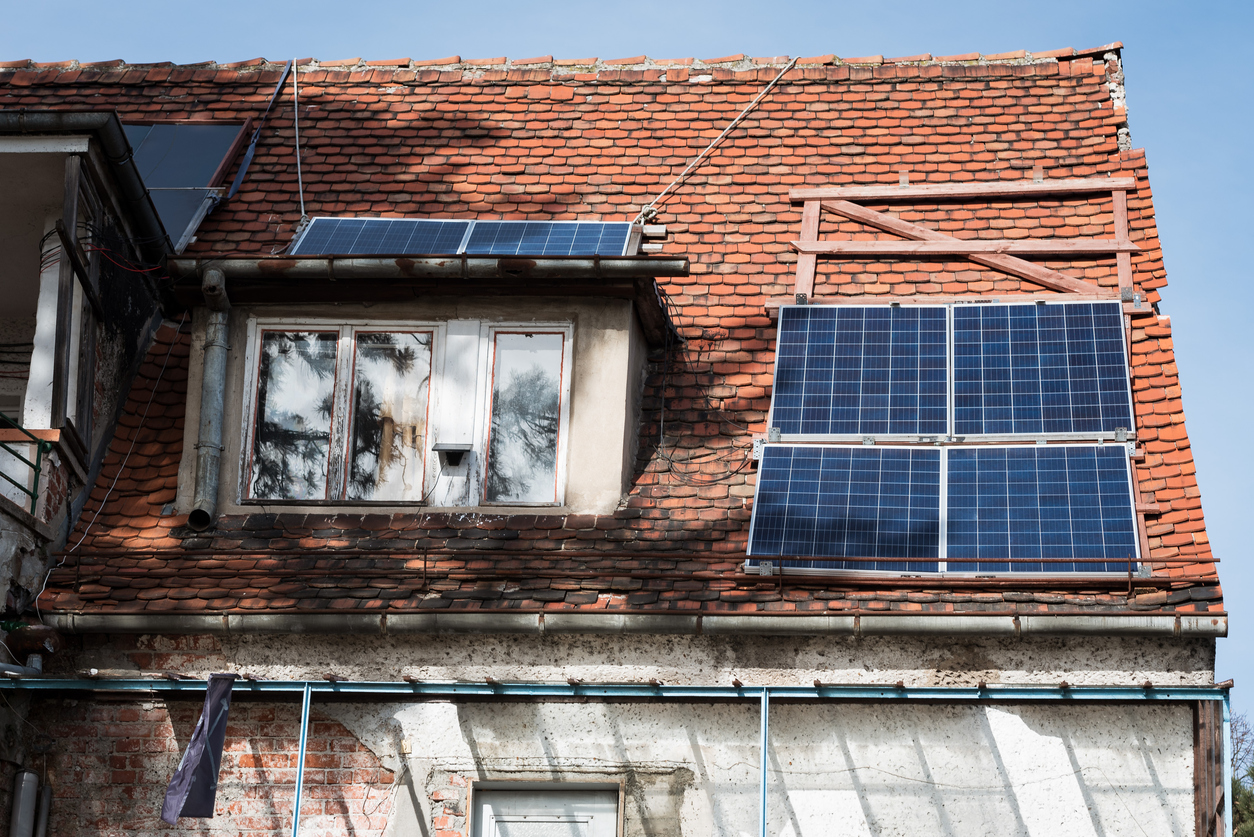 Bad solar panel installation causing ice dams
